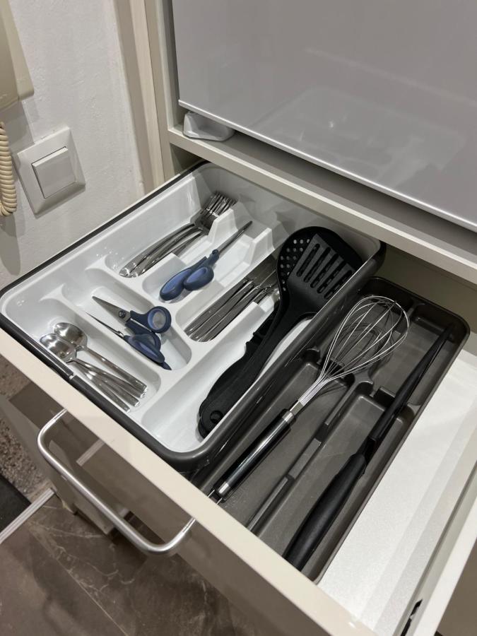 וינה Apartment Near Metro & Netflix מראה חיצוני תמונה