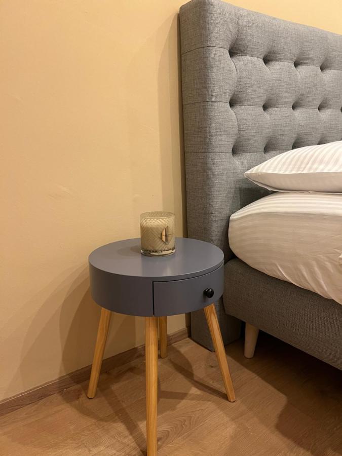 וינה Apartment Near Metro & Netflix מראה חיצוני תמונה