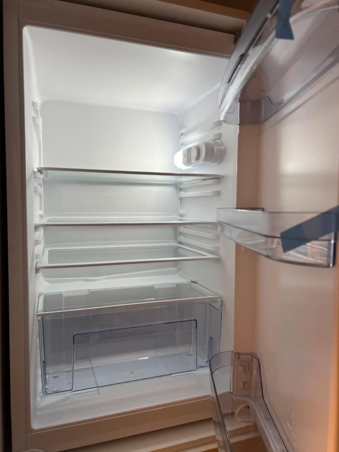 וינה Apartment Near Metro & Netflix מראה חיצוני תמונה